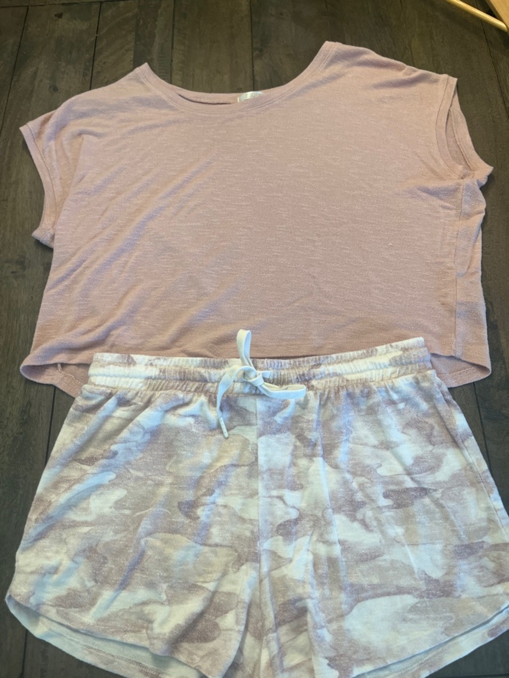 Z Supply Mauve Top and Shorts